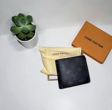 Louis Vuitton Men's Wallet